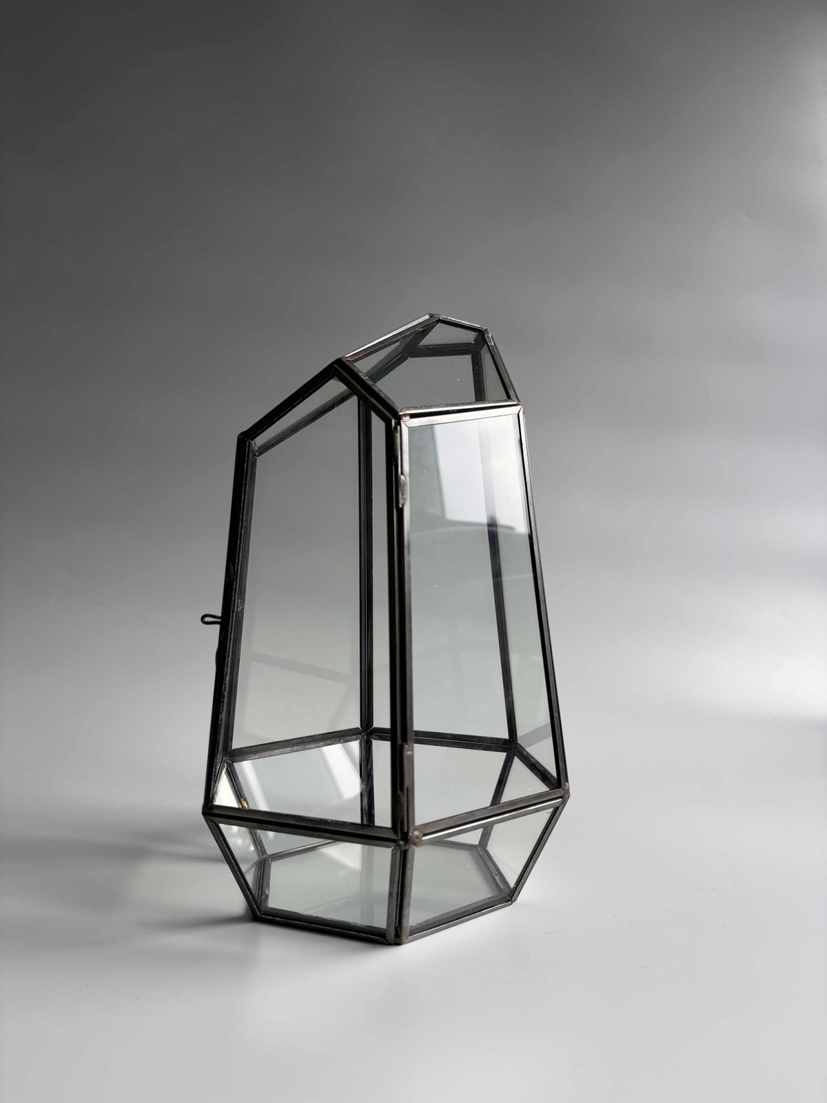 Geometric Glass Terrarium Container with Door - H: 25cm D: 18cm