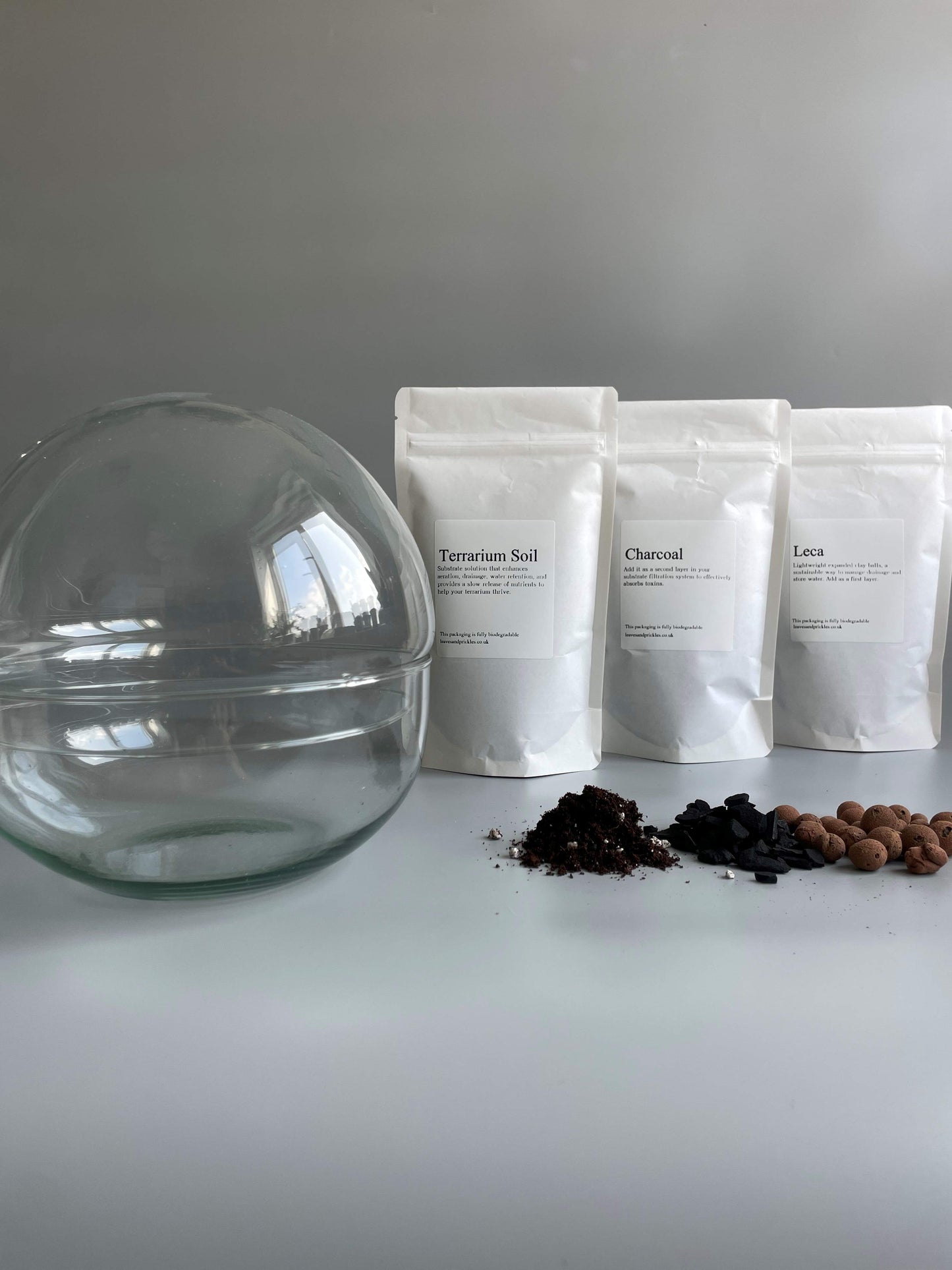 Glass Bowl Terrarium Kit - H: 19.5cm D: 18.5cm