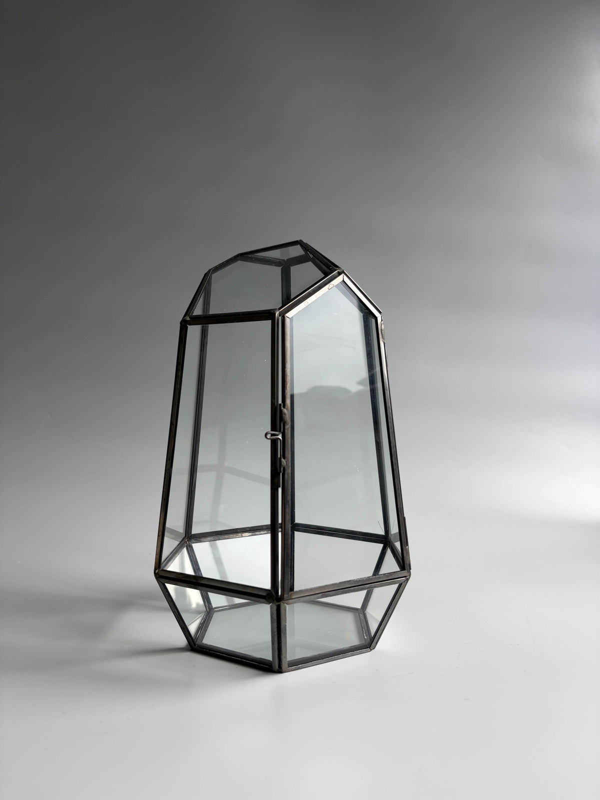 Geometric Glass Terrarium Container with Door -  H: 25cm D: 18cm